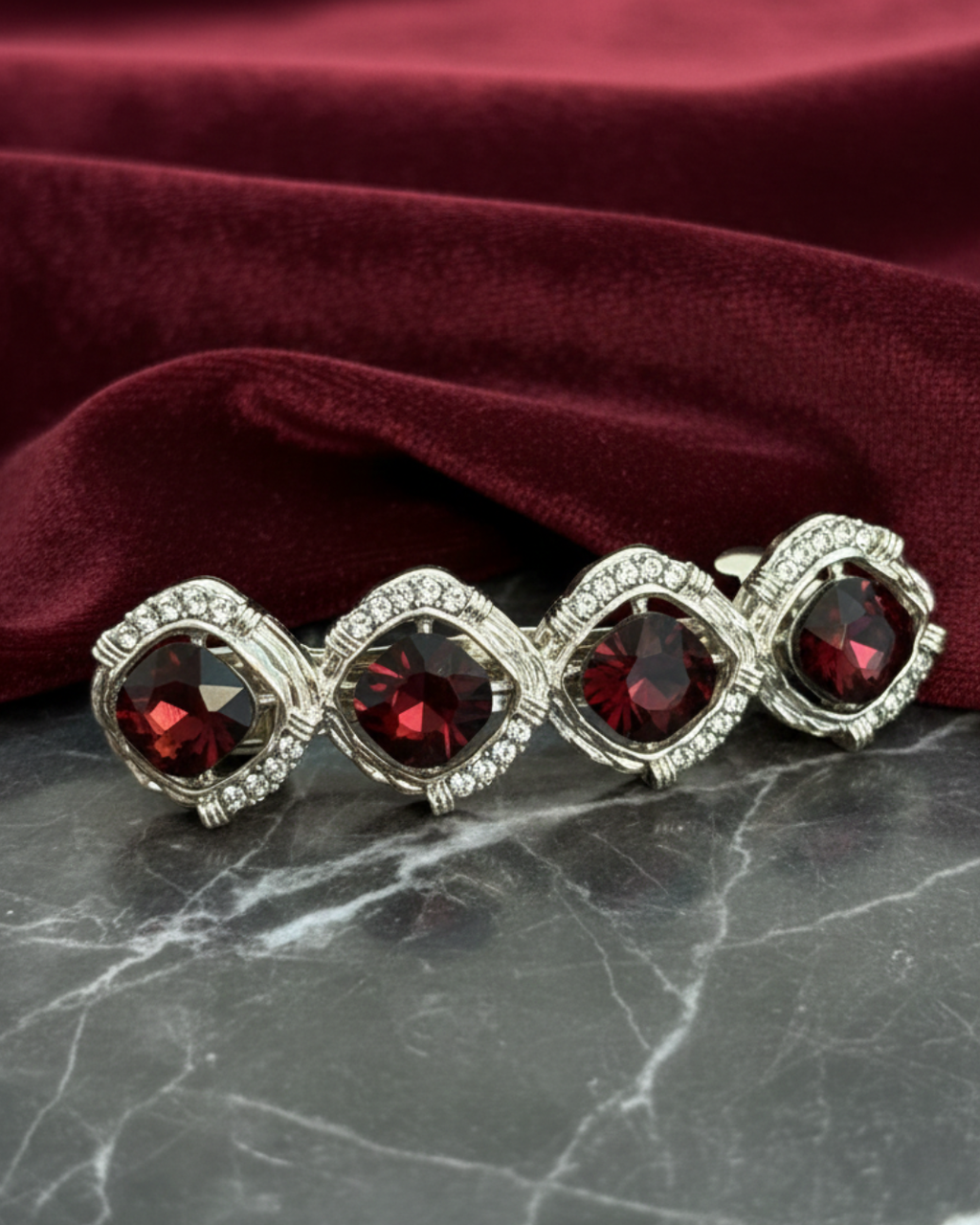 Crystal Dune Snap Clip