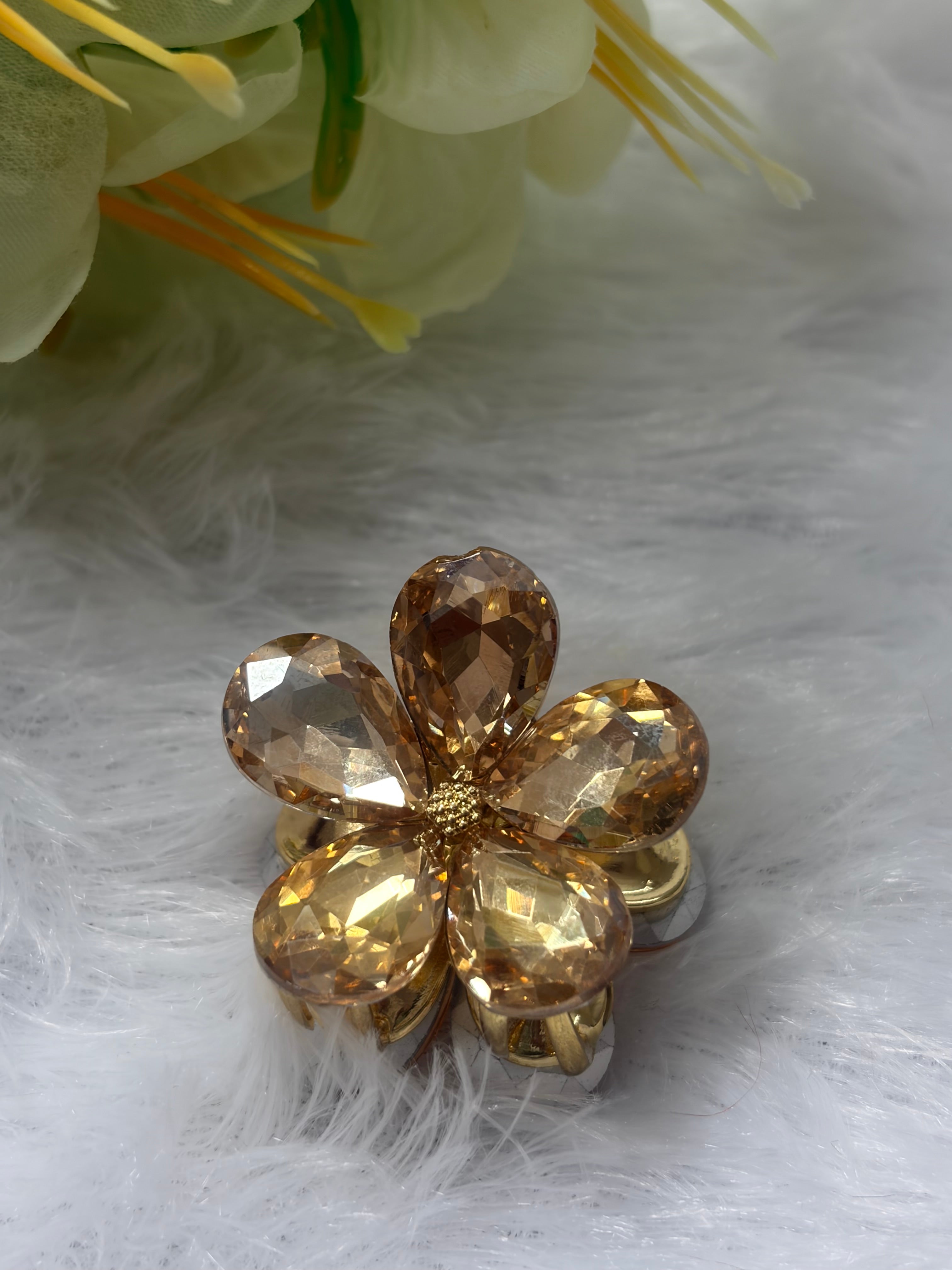 Sparkling Rhinestone Floral Hair Clutcher(Gold/Silver Finish)