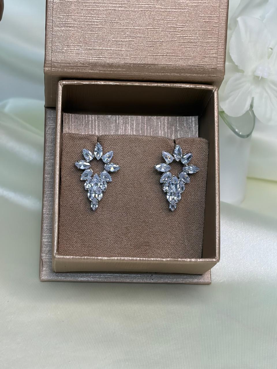 Marquise Crystal Droplets