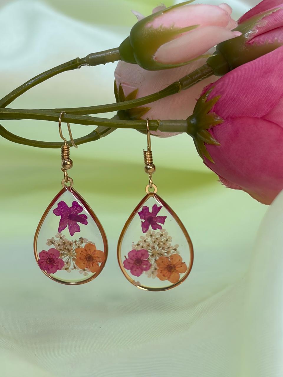 Rimmed Botanical Dangle Jewelry