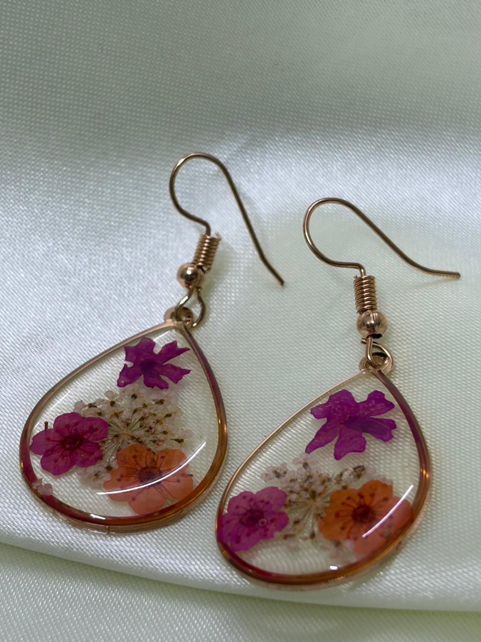 Rimmed Botanical Dangle Jewelry