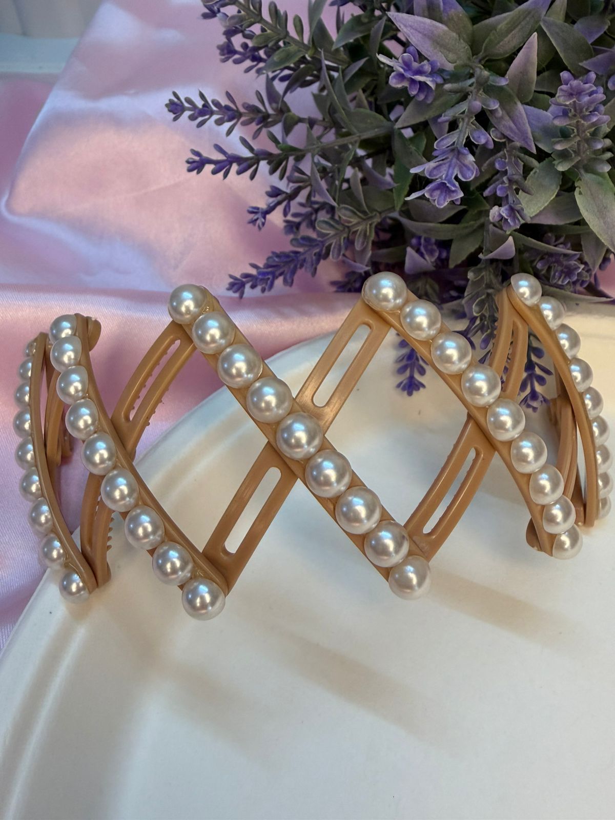 Premium Hair Scrunchies & Clips Gift Set