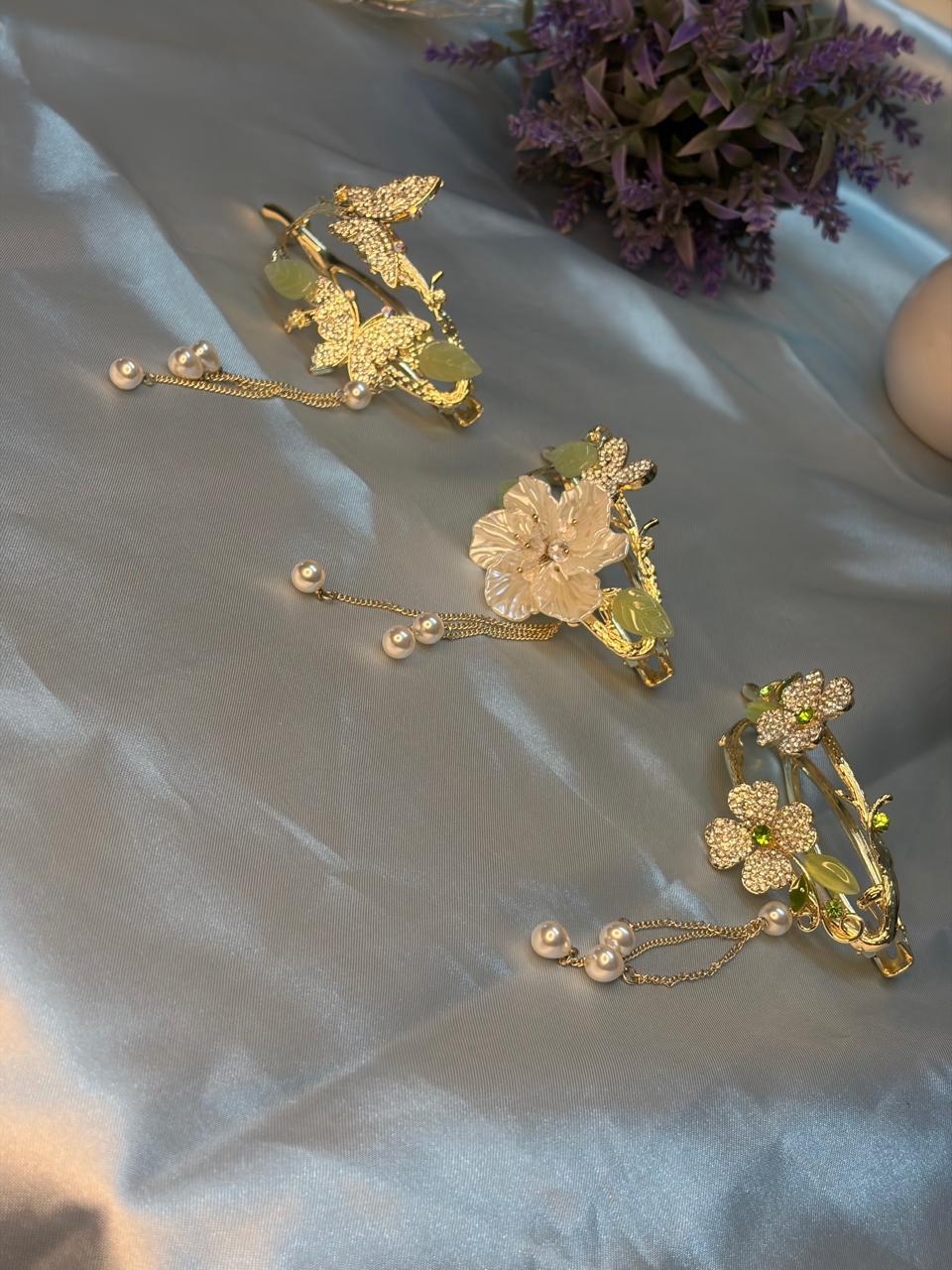 Floral pearl snap hair clip