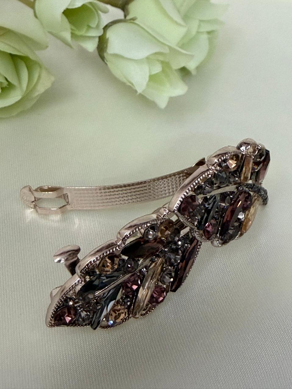 Golden Whisper Hair Clip