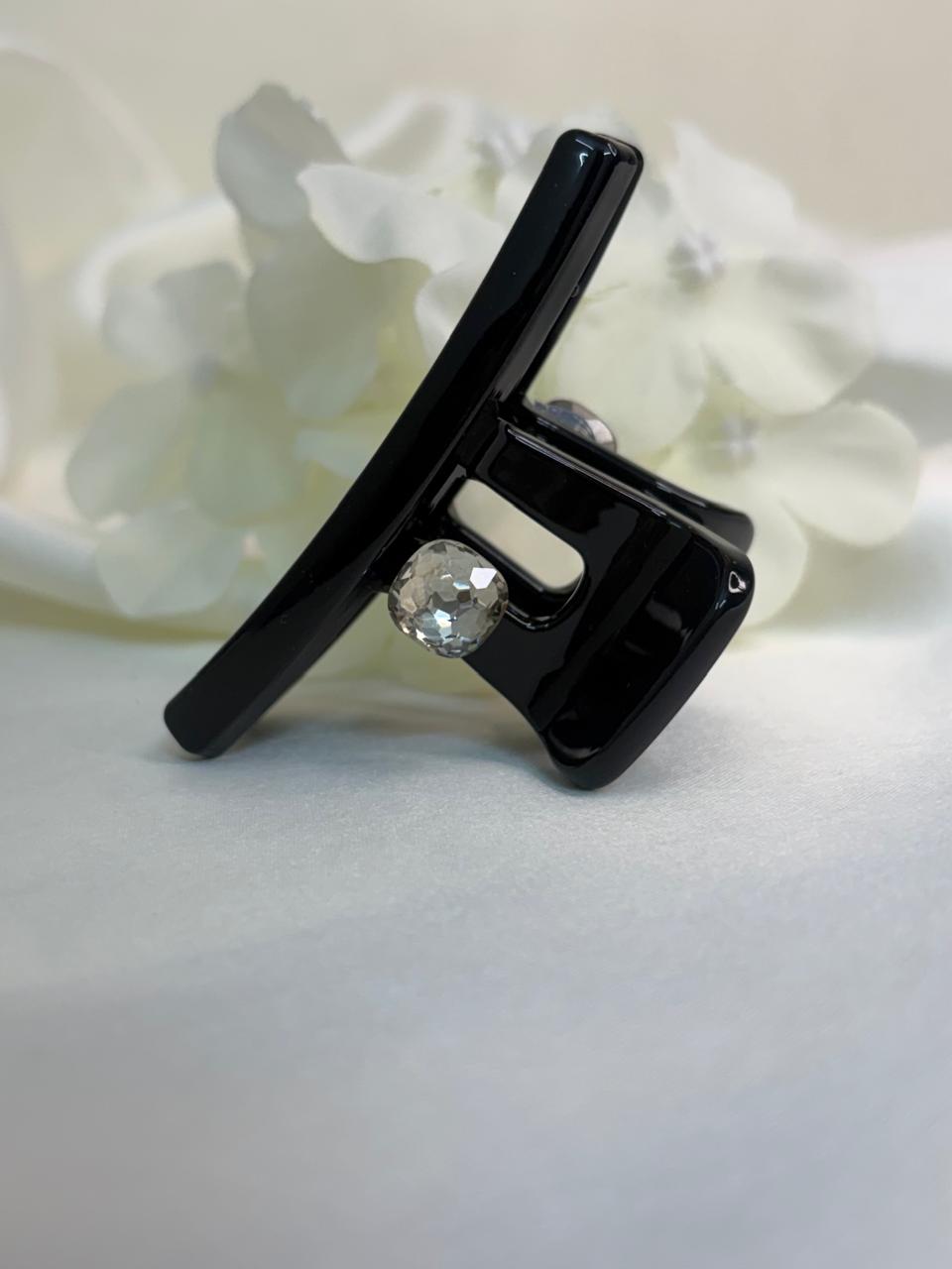 Luxury Amber Resin Oval Hair Claw